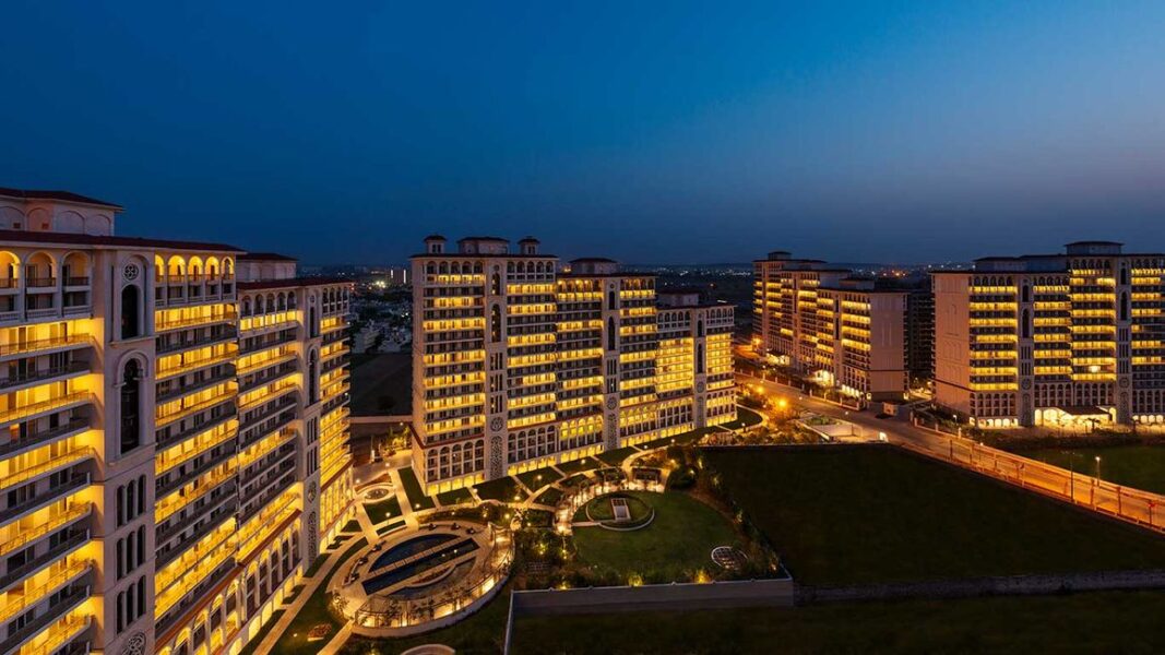 DLF-Sky-Court-1